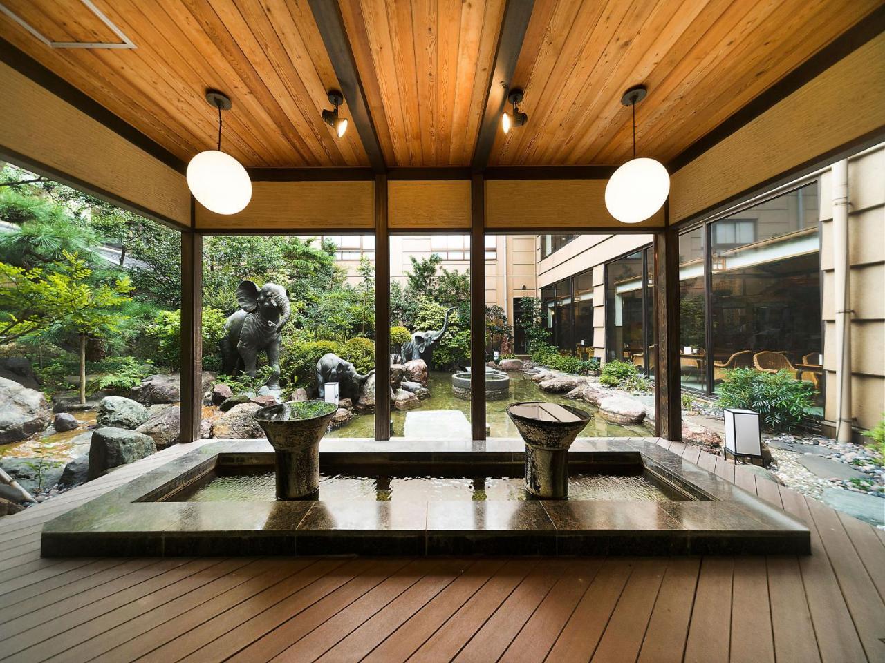 Hotel Awara Onsen Hot Spring Koubou Gurabaatei Exterior foto