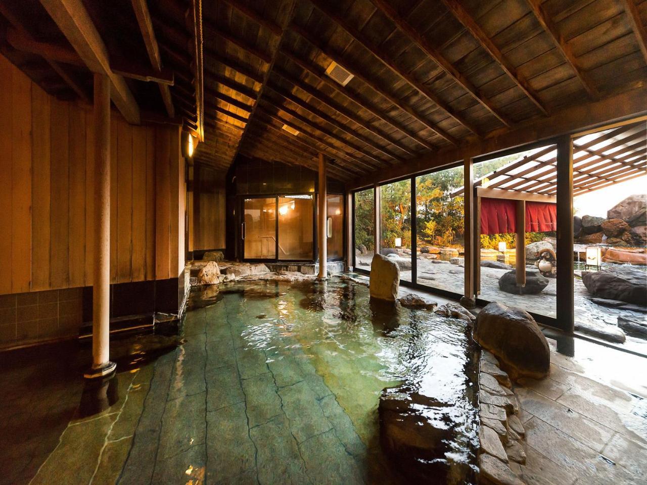 Hotel Awara Onsen Hot Spring Koubou Gurabaatei Exterior foto