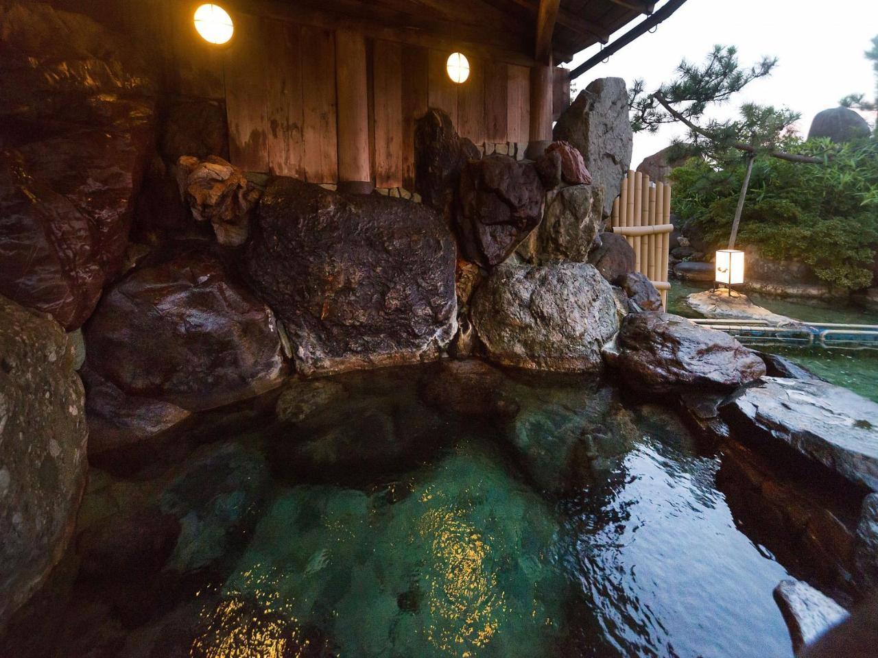 Hotel Awara Onsen Hot Spring Koubou Gurabaatei Exterior foto