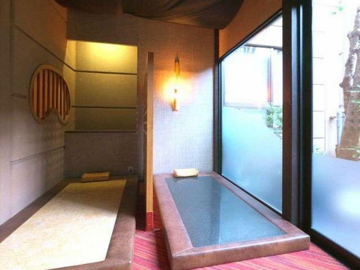 Hotel Awara Onsen Hot Spring Koubou Gurabaatei Exterior foto